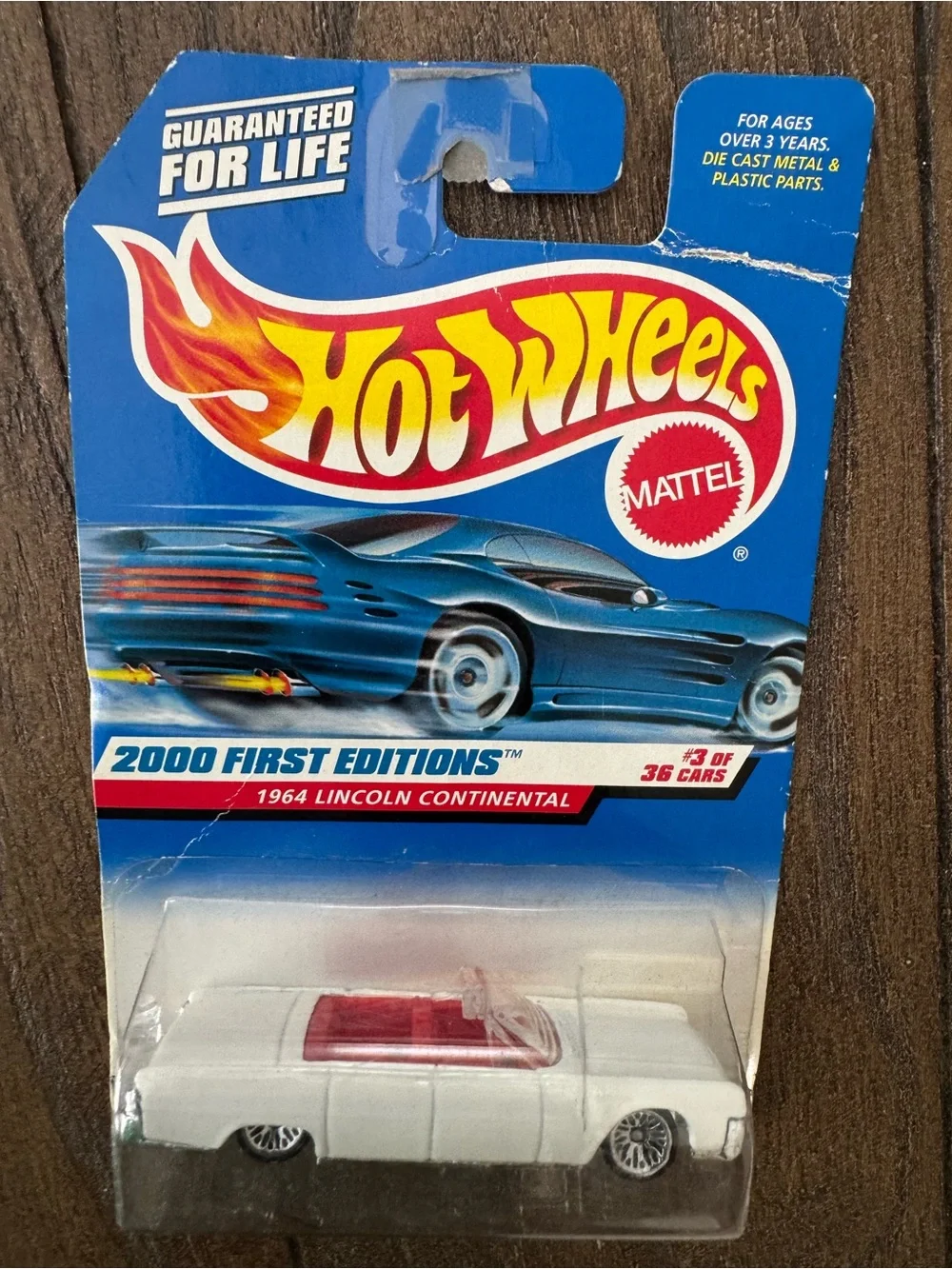 Hot Wheels 2000 First Editions 3 of 36 1964 Lincoln Continental Car Box Damage